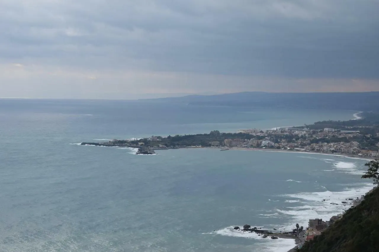Taormina Al Bacio Apartment
