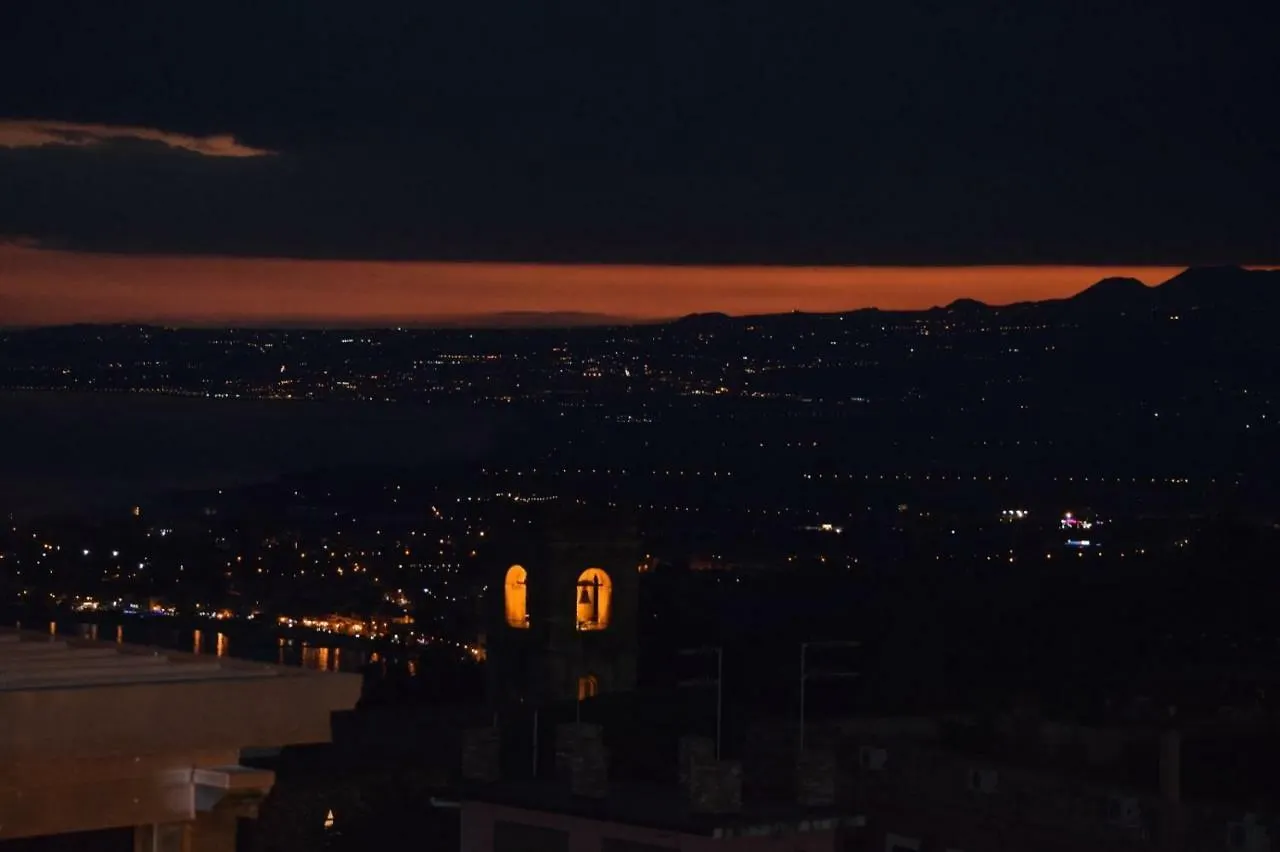 Taormina Al Bacio Apartment