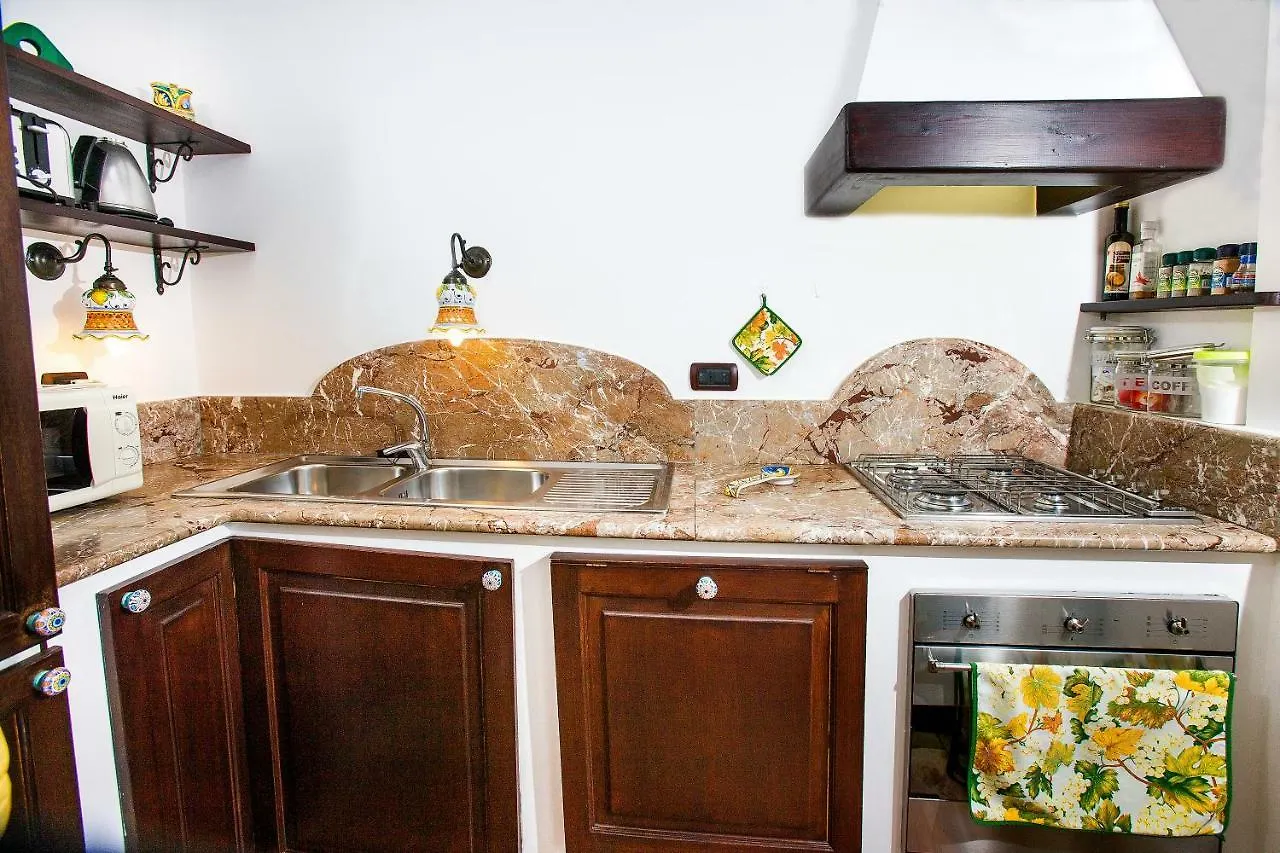 Taormina Al Bacio Apartment