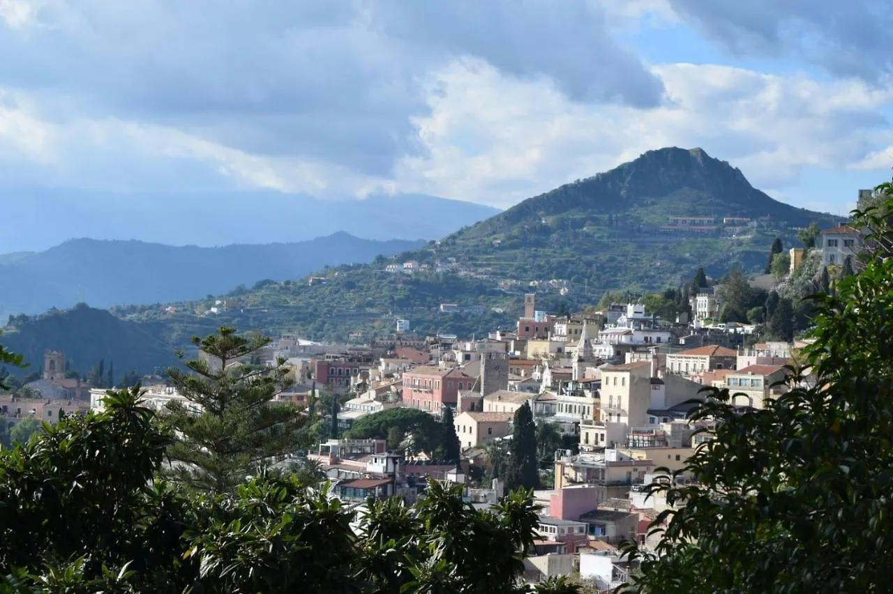 Taormina Al Bacio Apartment